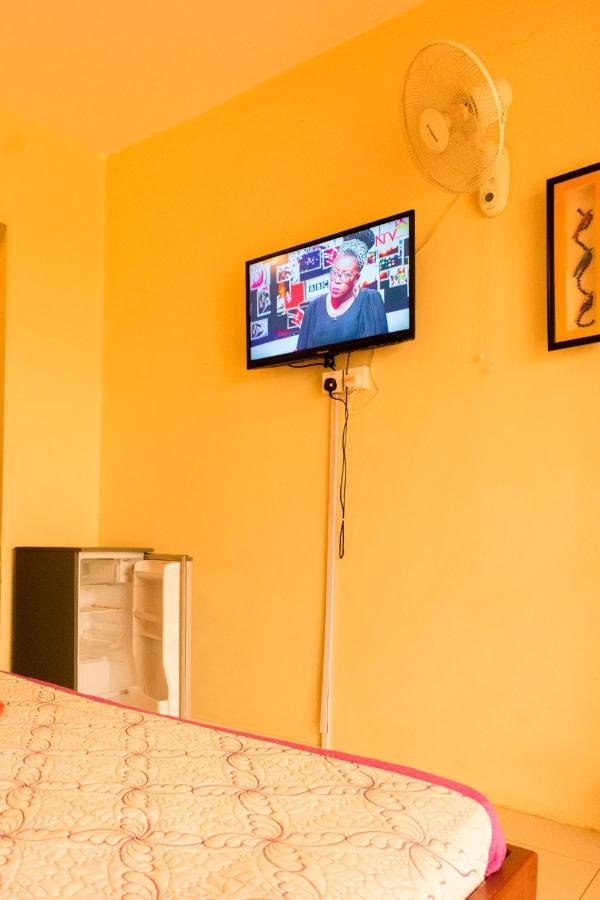 Kahondo Buffalo Hotel Kampala Makerere Buitenkant foto