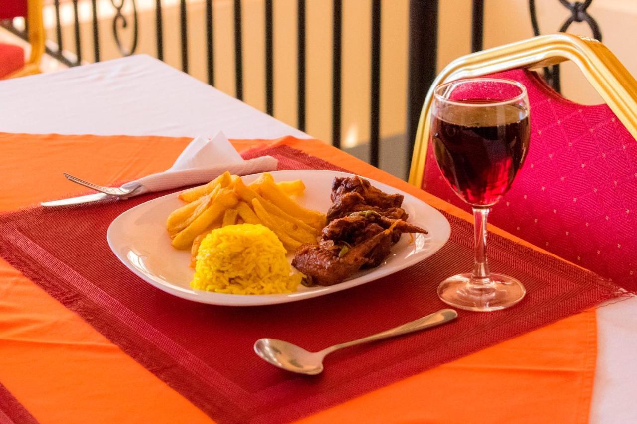 Kahondo Buffalo Hotel Kampala Makerere Buitenkant foto