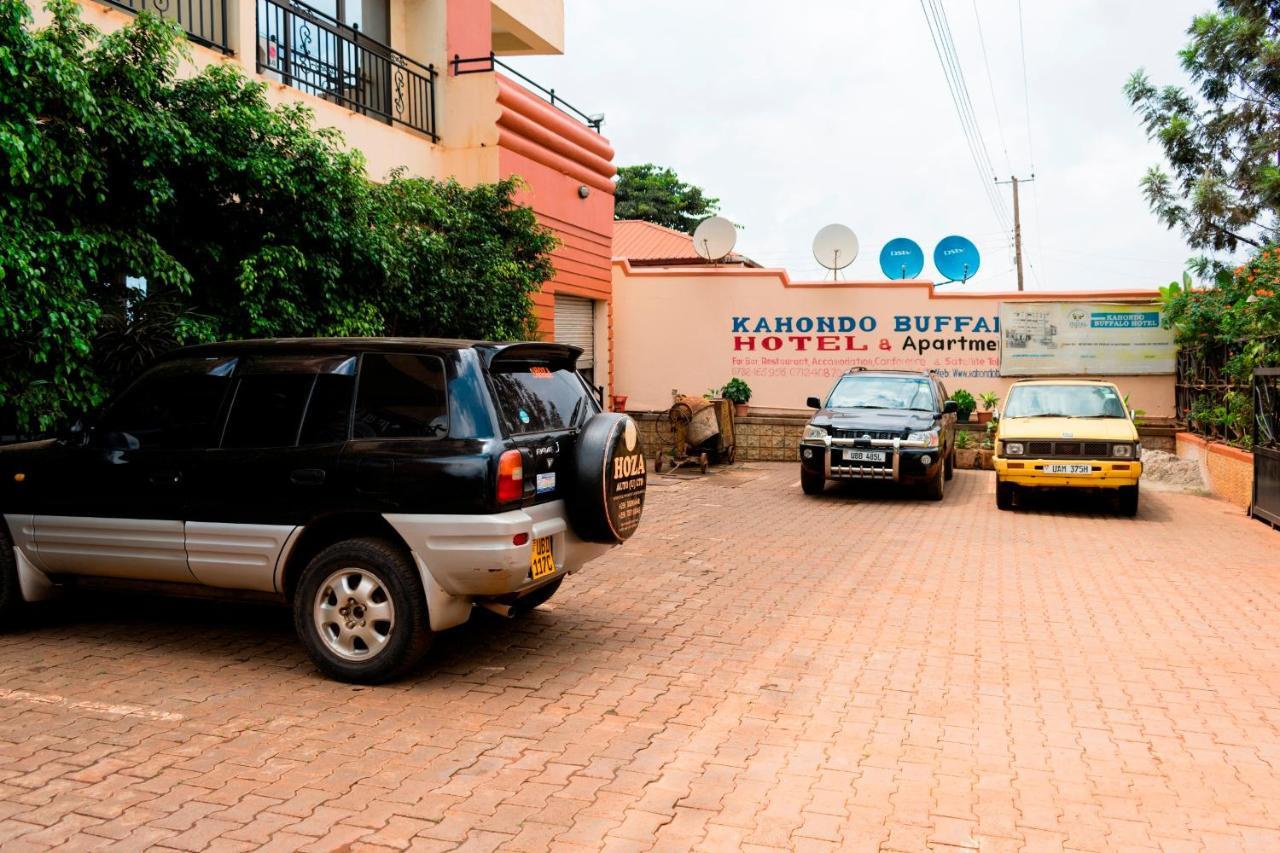 Kahondo Buffalo Hotel Kampala Makerere Buitenkant foto